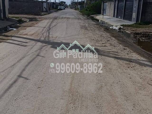 Área para Venda em Caraguatatuba - 4