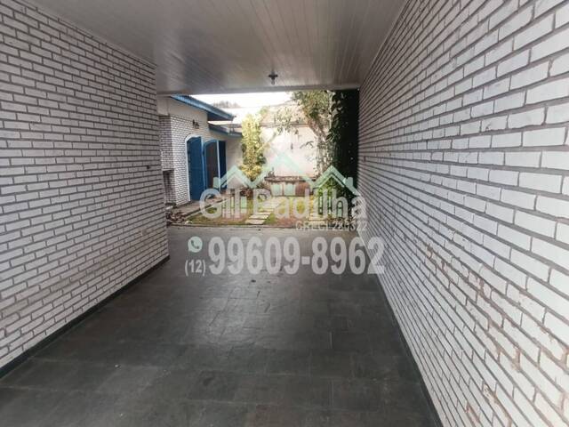 Casa para Venda em Caraguatatuba - 4