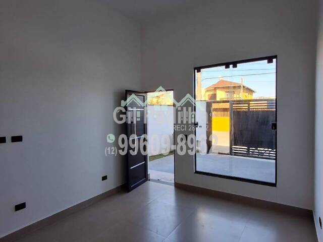 #15 - Casa para Venda em Caraguatatuba - SP