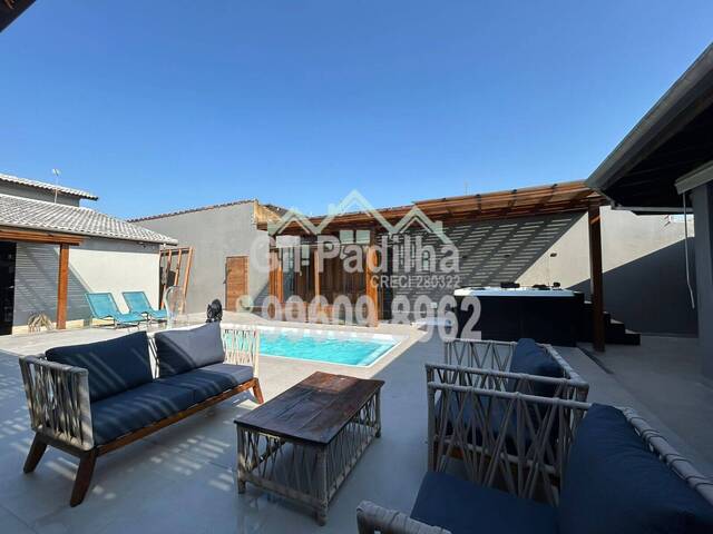 #37 - Casa para Venda em Caraguatatuba - SP