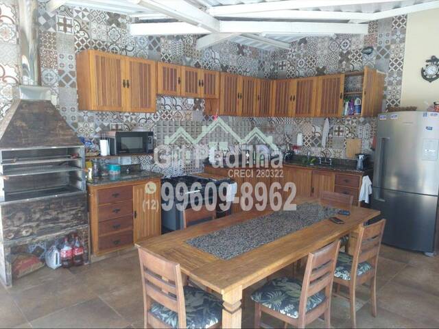 Casa para Venda em Caraguatatuba - 4